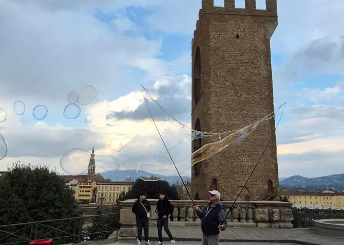 Quiet Hideway 650ft Ponte Vecchio Costa61 Florence