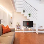 Quiet Hideway 650ft Ponte Vecchio Costa61 Apartman